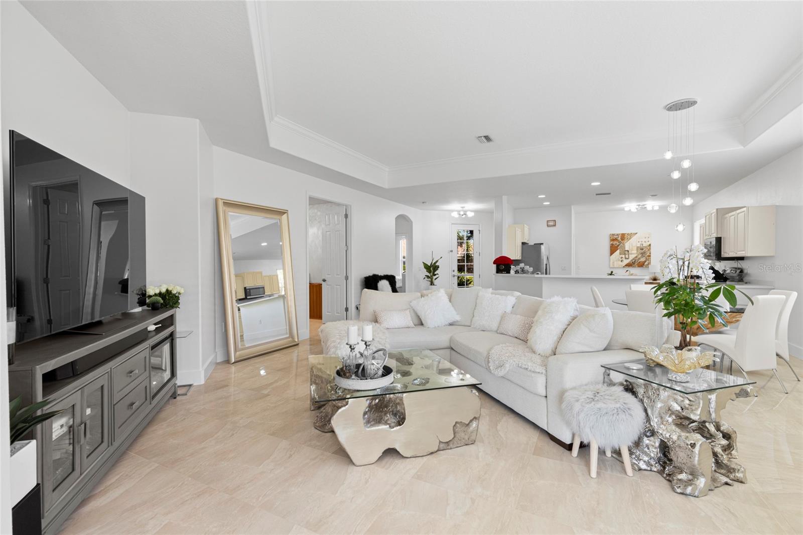 CALLISTA VILLAGE - Residential