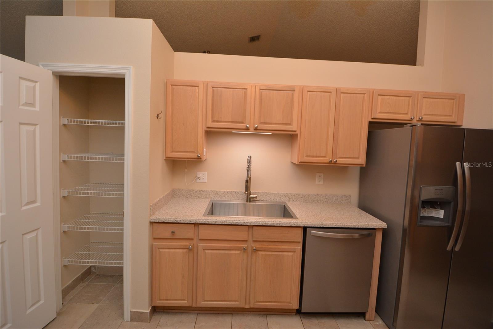 INDIAN TRAILS - Residential Lease