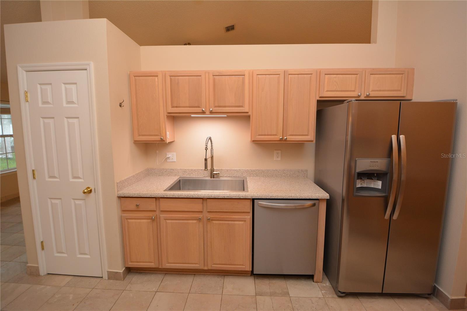 INDIAN TRAILS - Residential Lease