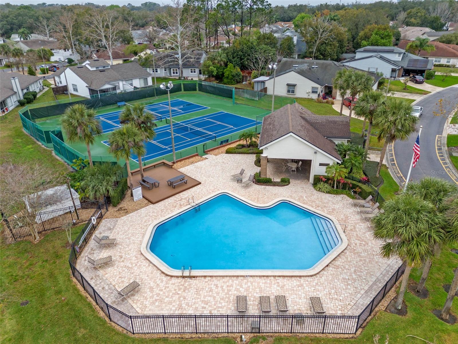 DANBURY MILL - Residential