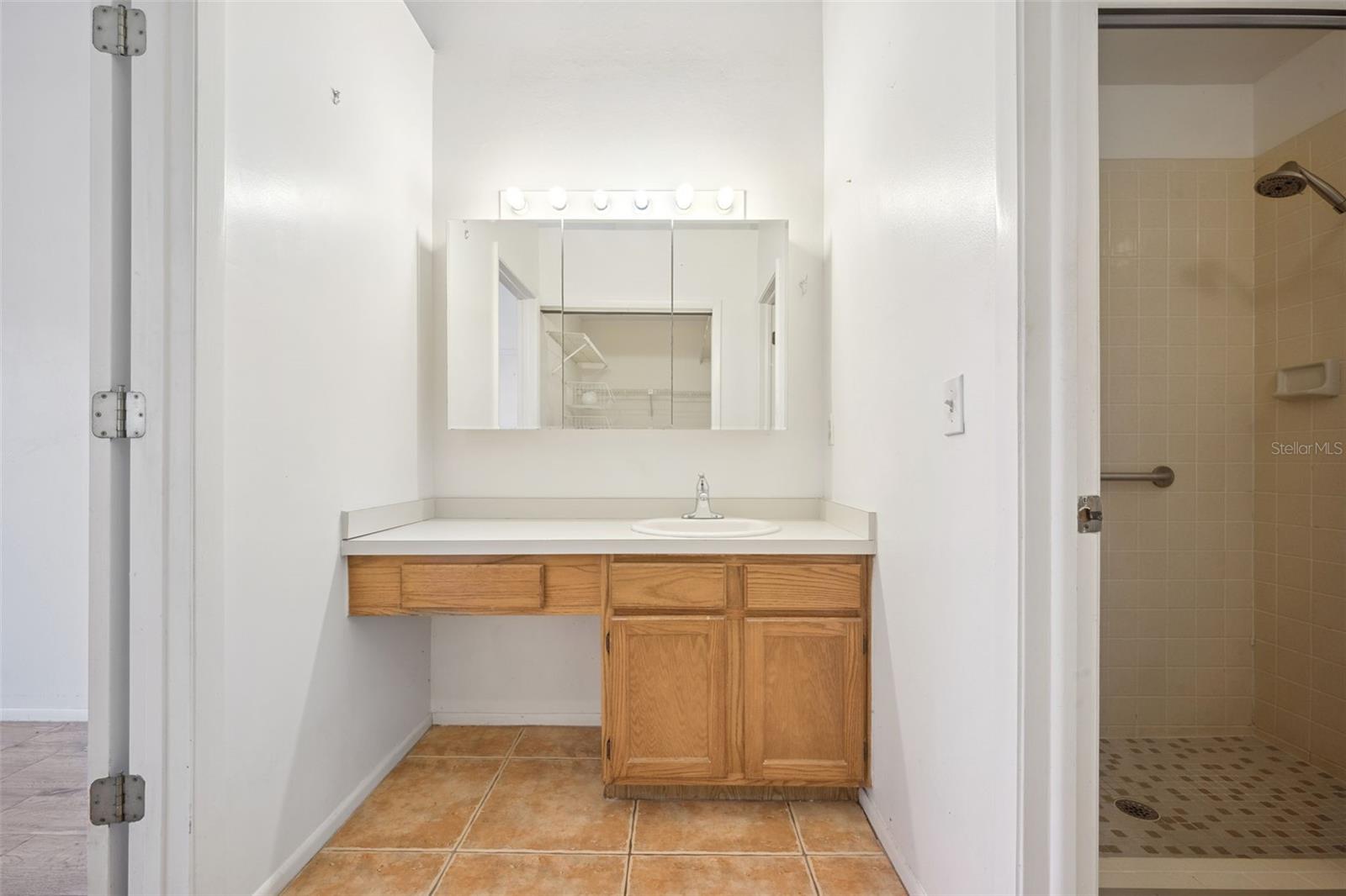 DANBURY MILL - Residential