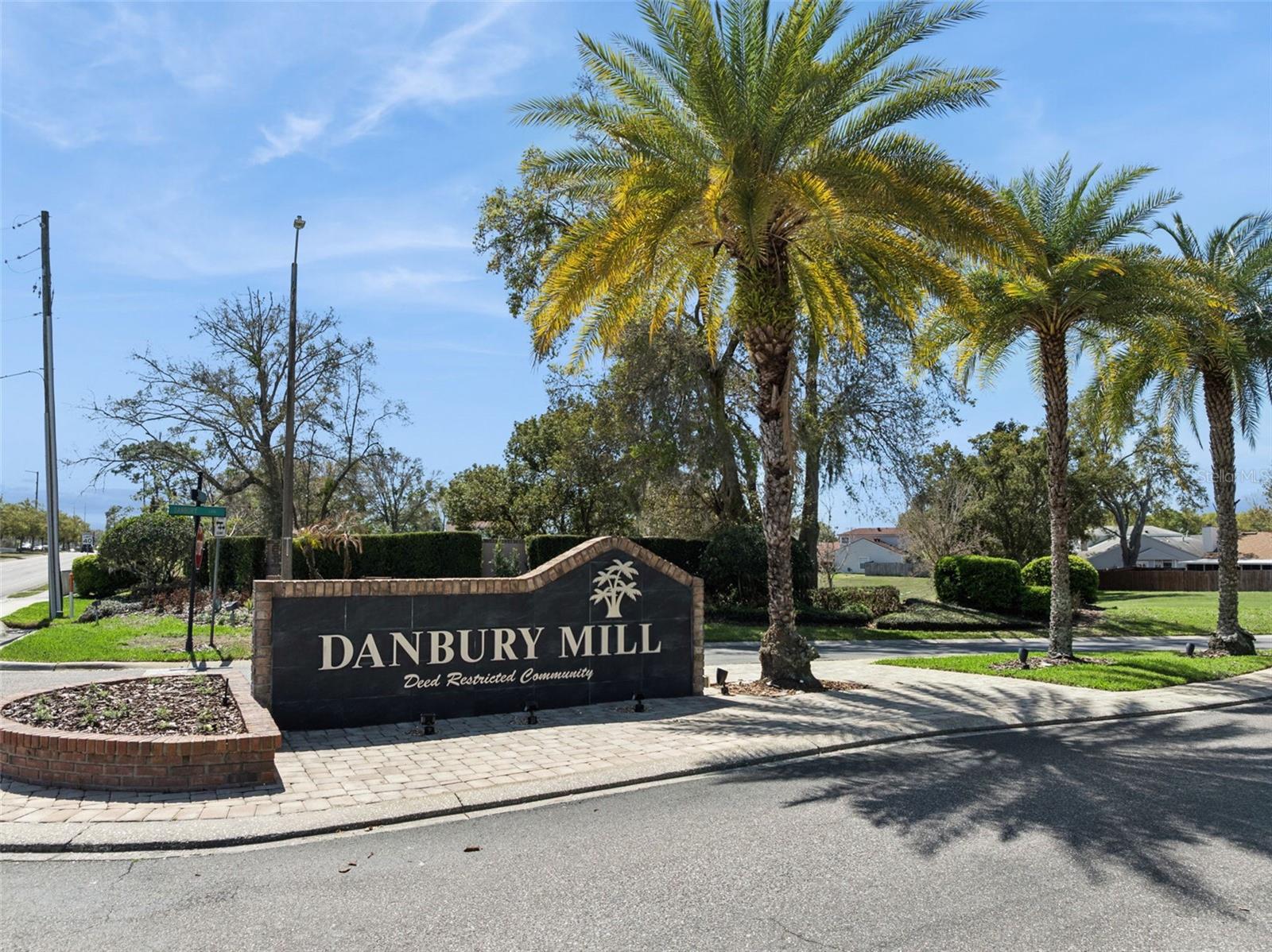 DANBURY MILL - Residential