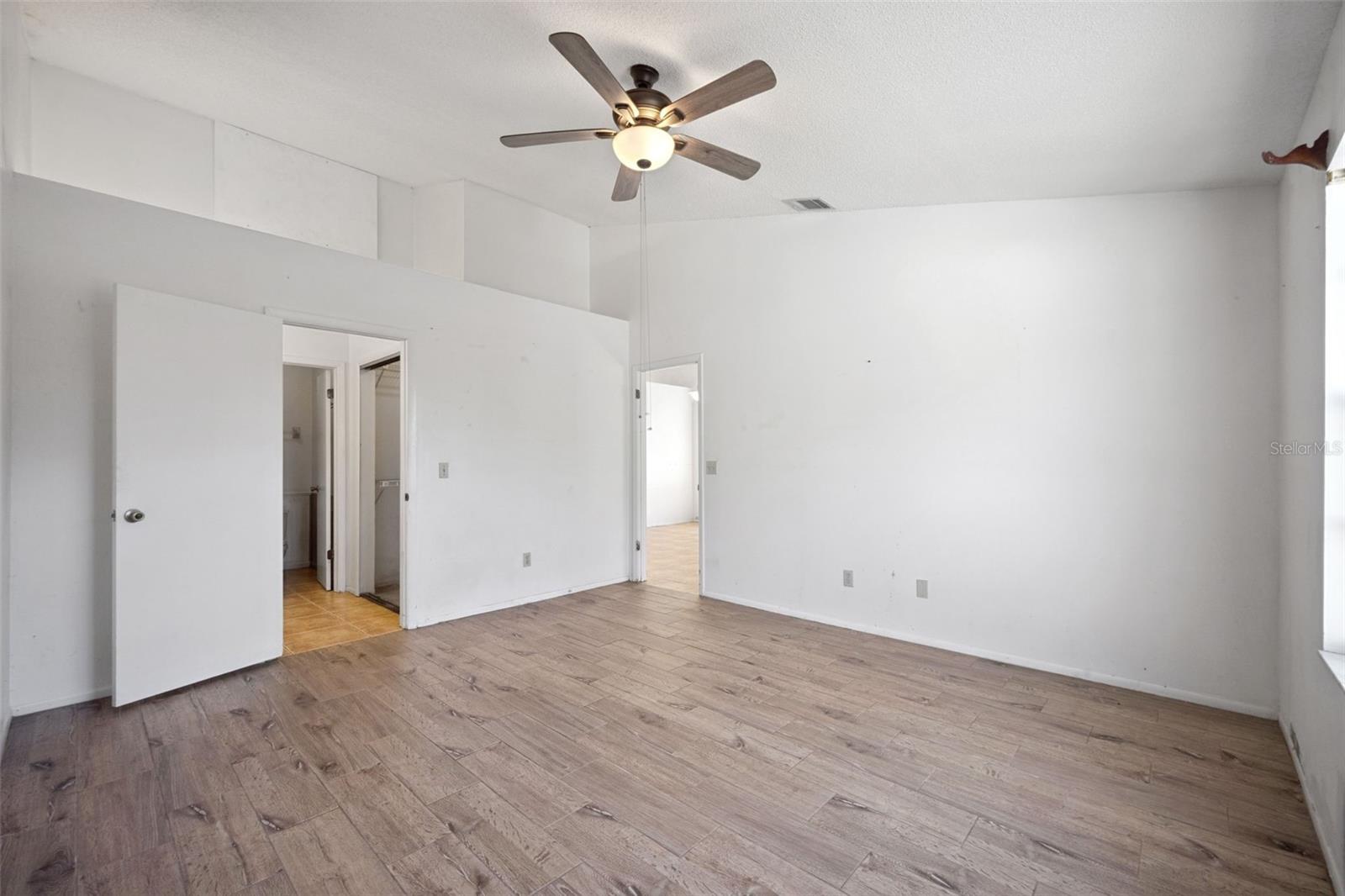 DANBURY MILL - Residential