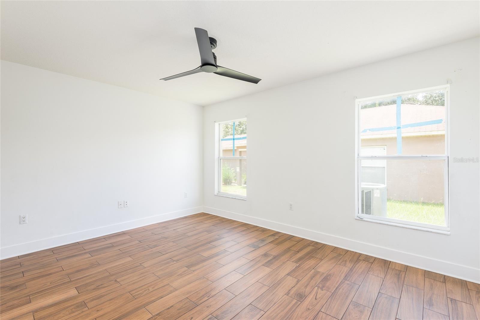 MANGO GROVES UNIT 2 - Residential Lease