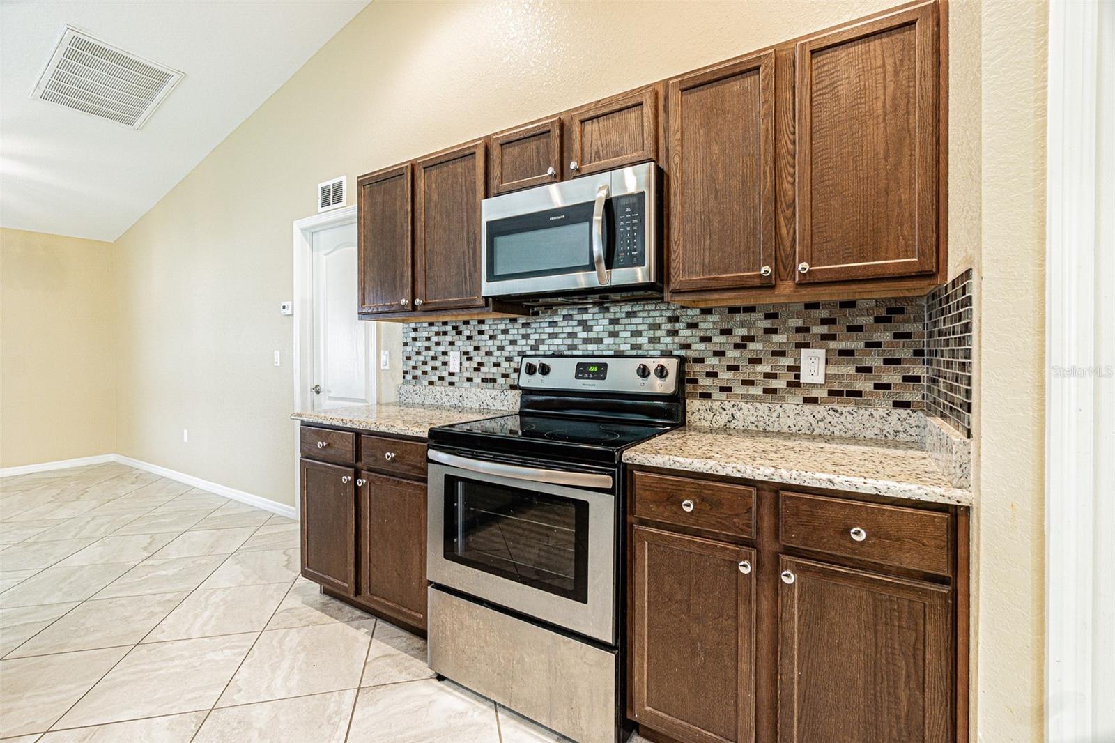 HALLAM PRESERVE WEST "I" PHASE TWO - Residential