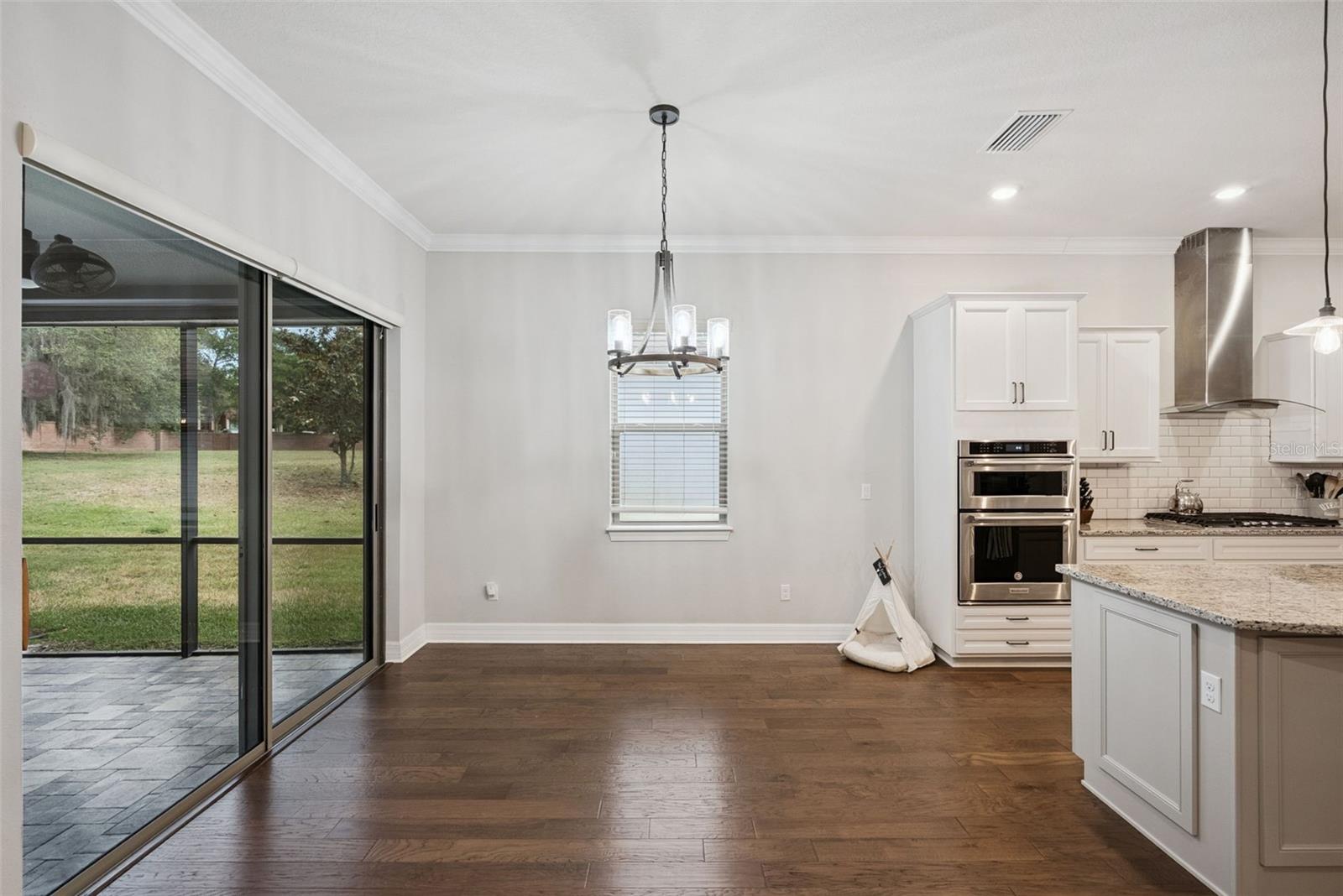 LAKE EMMA SOUND - Residential