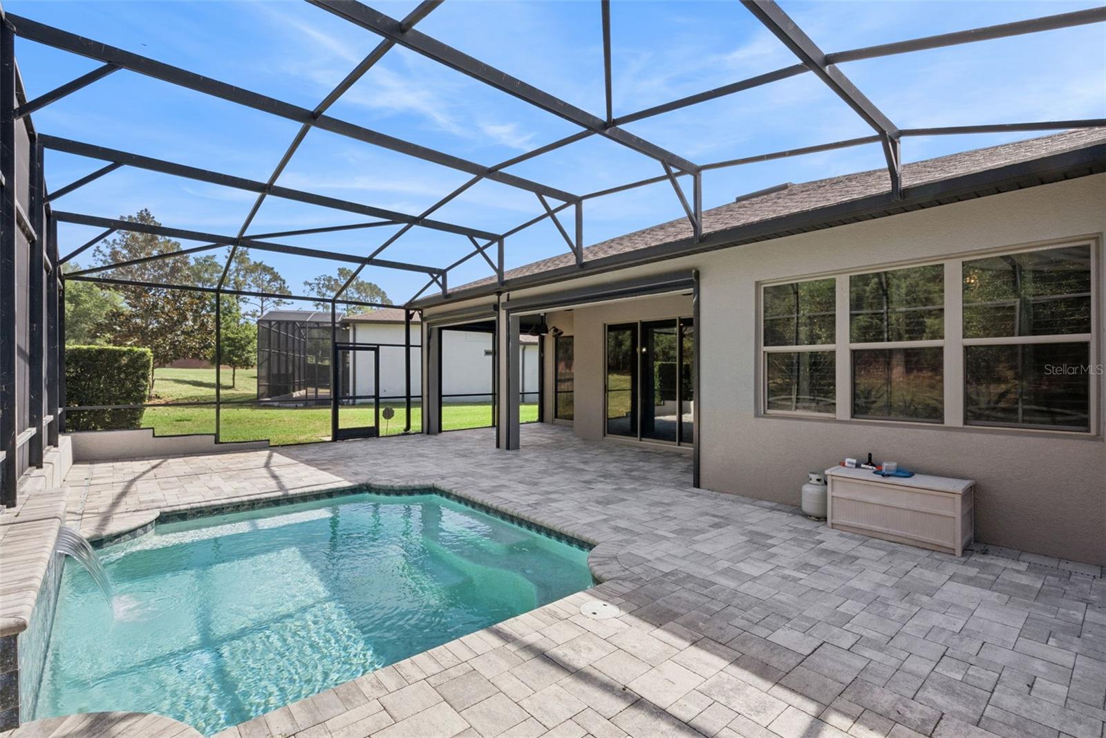 LAKE EMMA SOUND - Residential