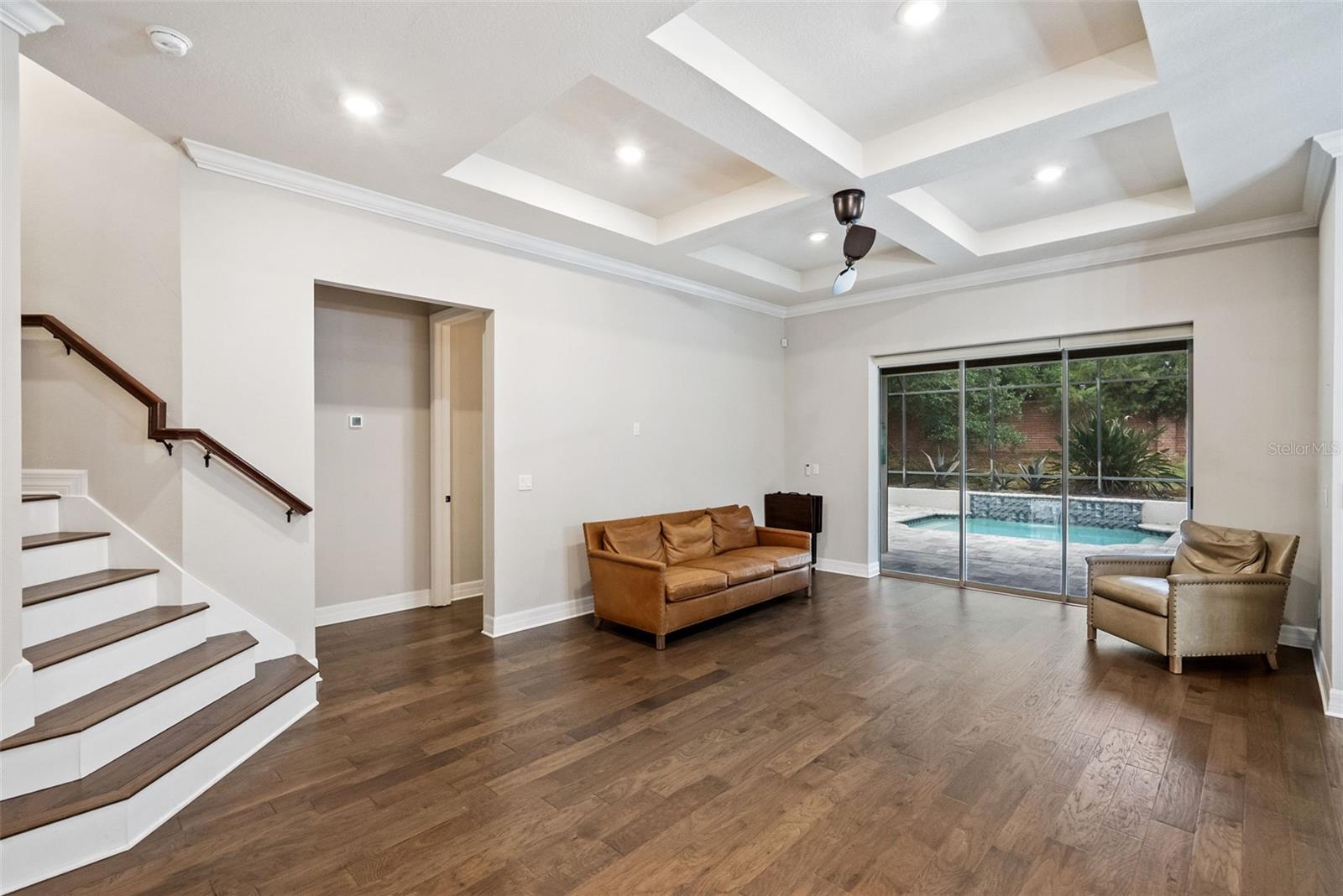 LAKE EMMA SOUND - Residential