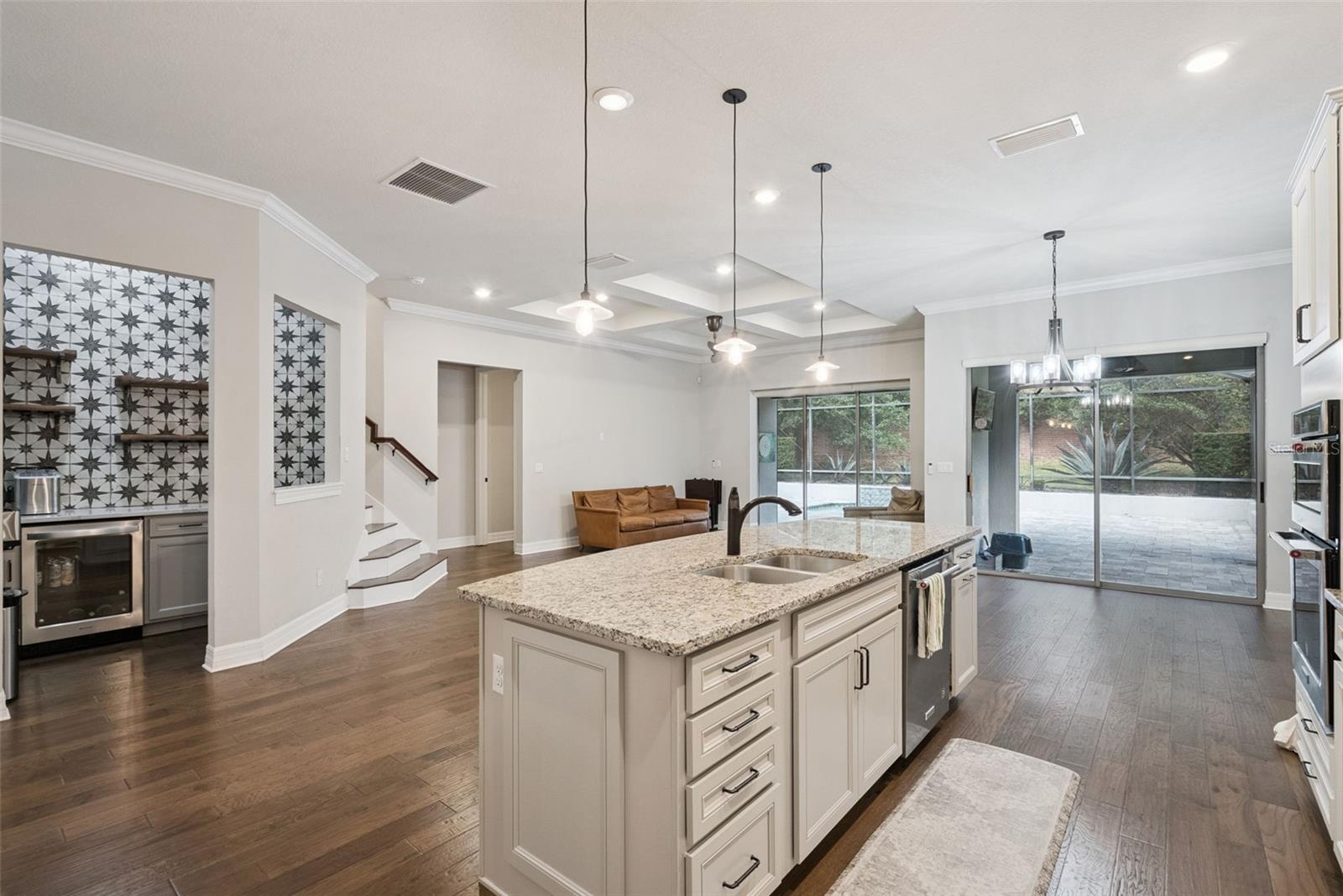 LAKE EMMA SOUND - Residential