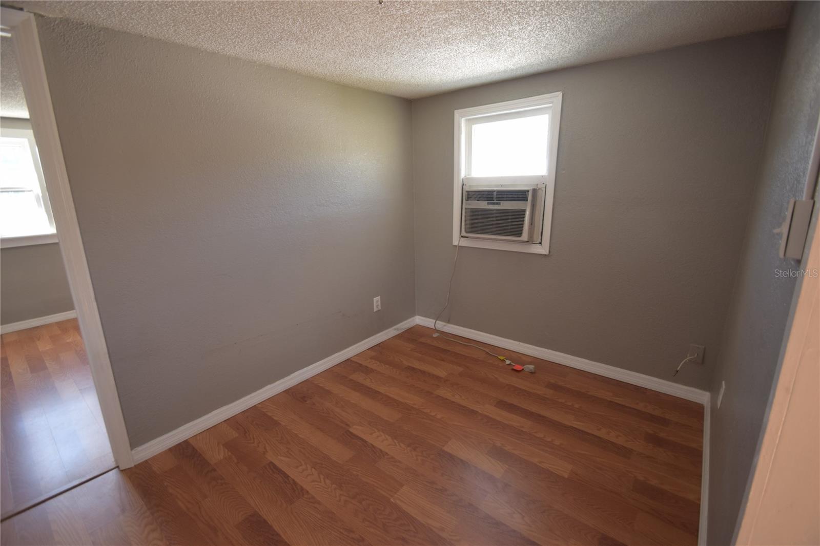 MANNS G W SUB - Residential Lease