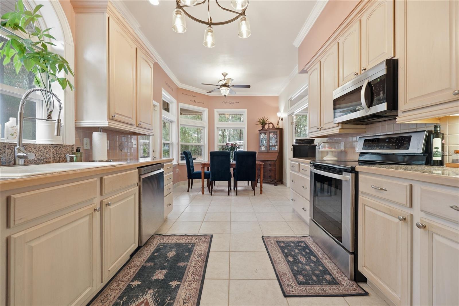 PLANTATION ESTATES - Residential