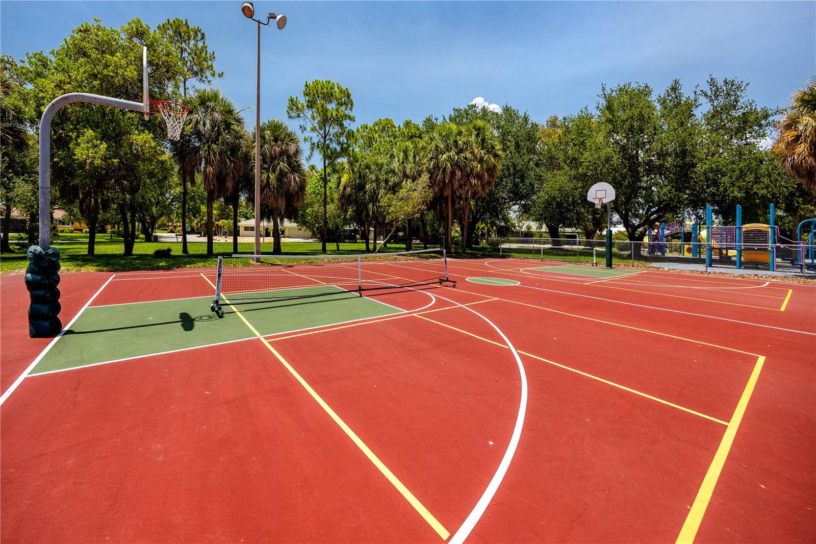 DON CE-SAR PLACE - Land