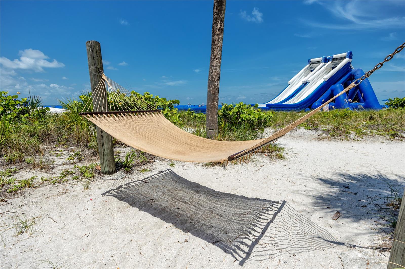 DON CE-SAR PLACE - Land