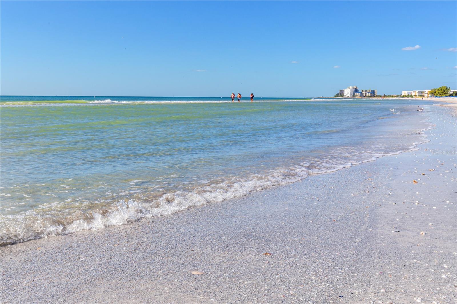 DON CE-SAR PLACE - Land