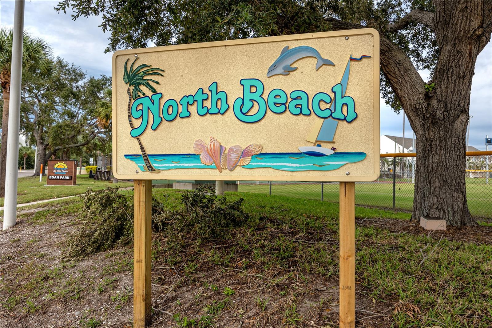 DON CE-SAR PLACE - Land