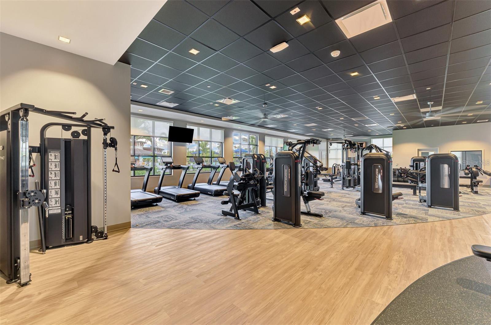 WELLEN PARK GOLF & COUNTRY CLUB - Residential