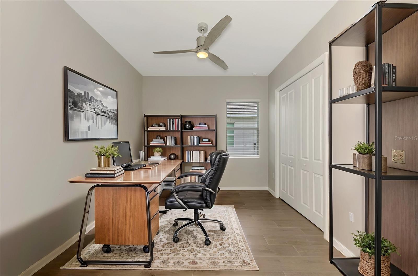 WELLEN PARK GOLF & COUNTRY CLUB - Residential