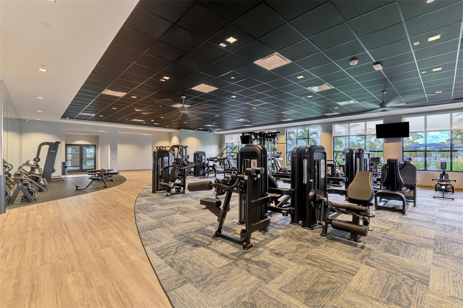 WELLEN PARK GOLF & COUNTRY CLUB - Residential