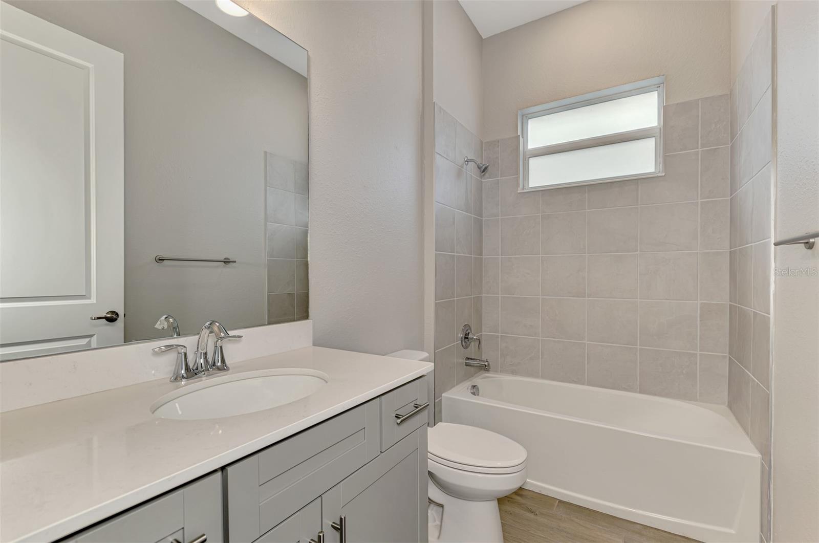 WELLEN PARK GOLF & COUNTRY CLUB - Residential