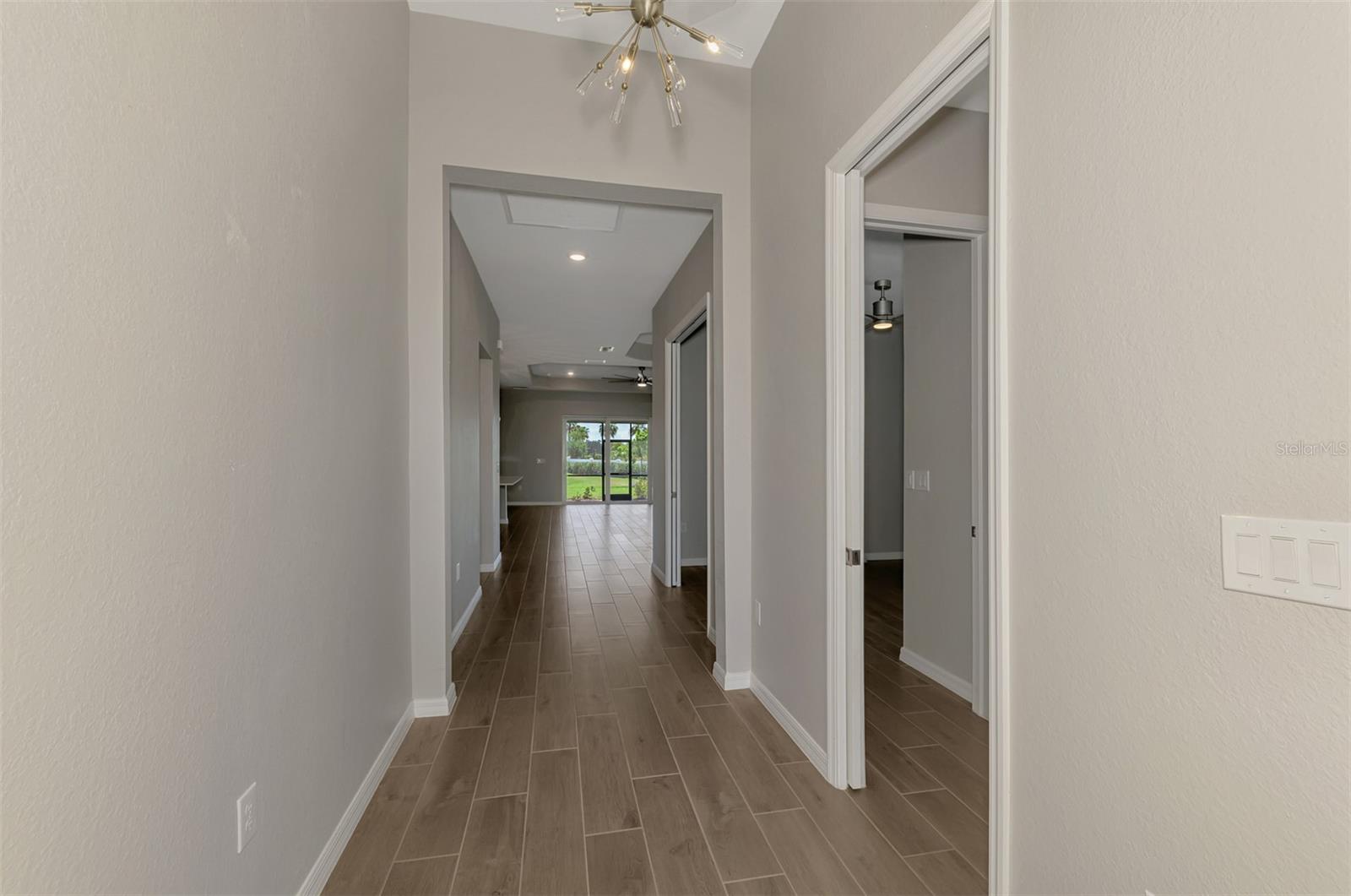 WELLEN PARK GOLF & COUNTRY CLUB - Residential