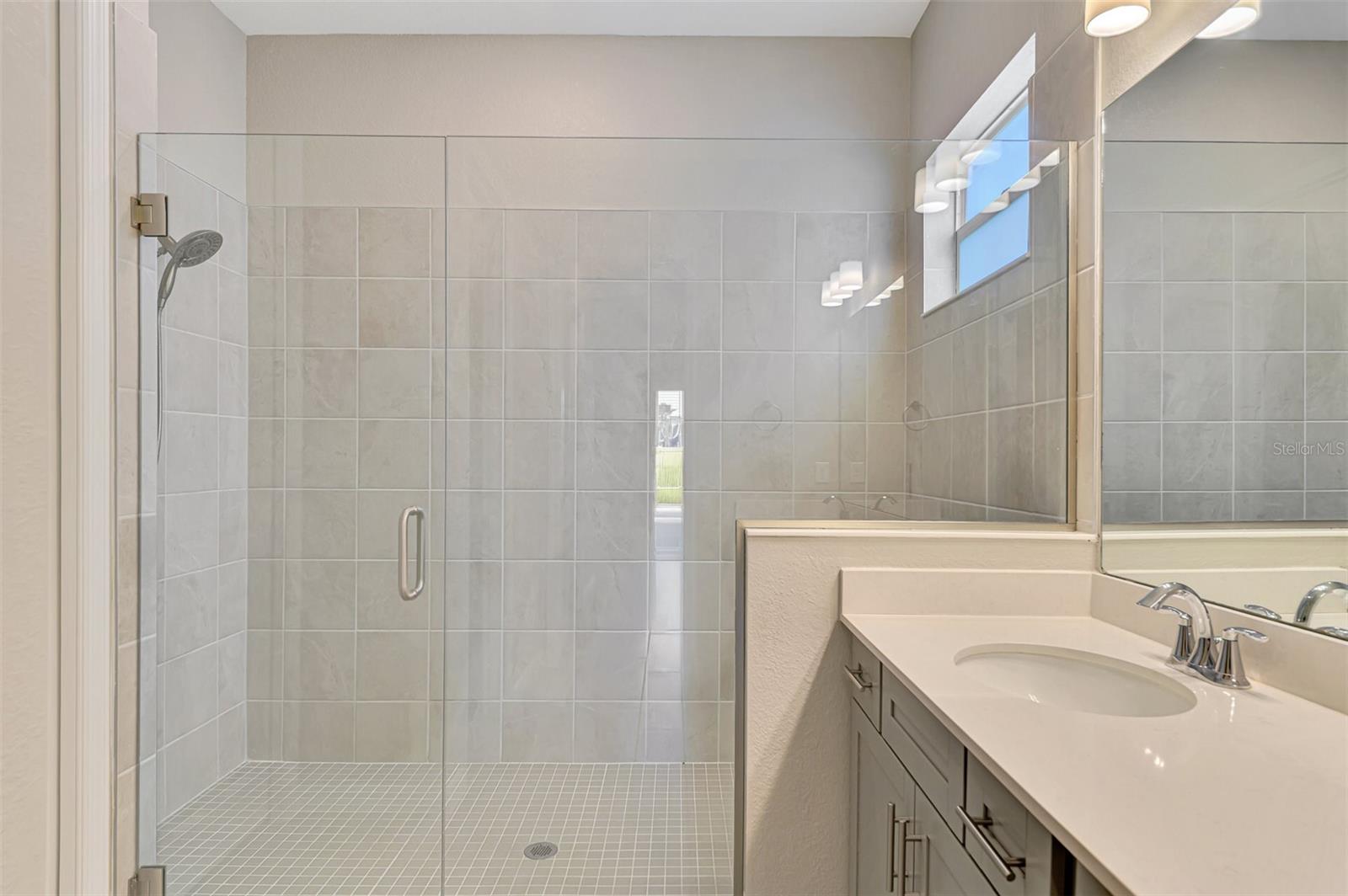 WELLEN PARK GOLF & COUNTRY CLUB - Residential