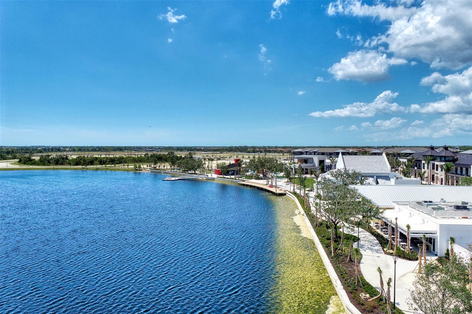 WELLEN PARK GOLF & COUNTRY CLUB - Residential