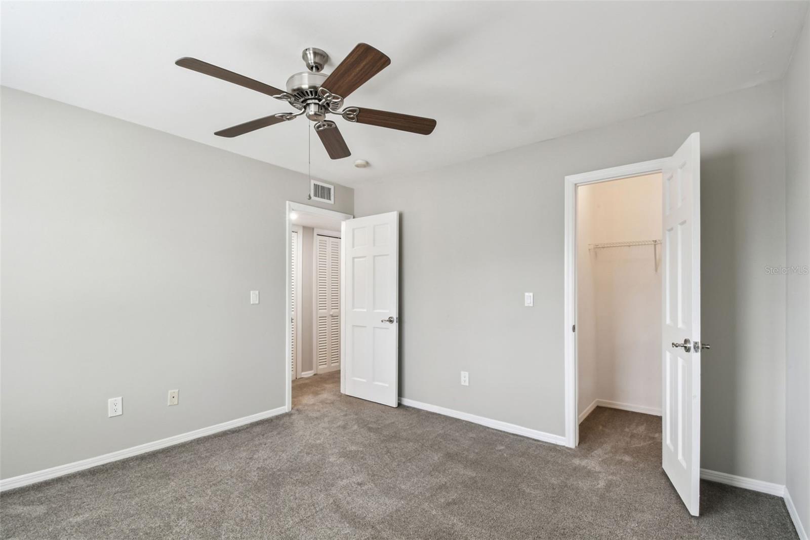 THE GRAND AT OLDE CARROLLWOOD - Residential Lease