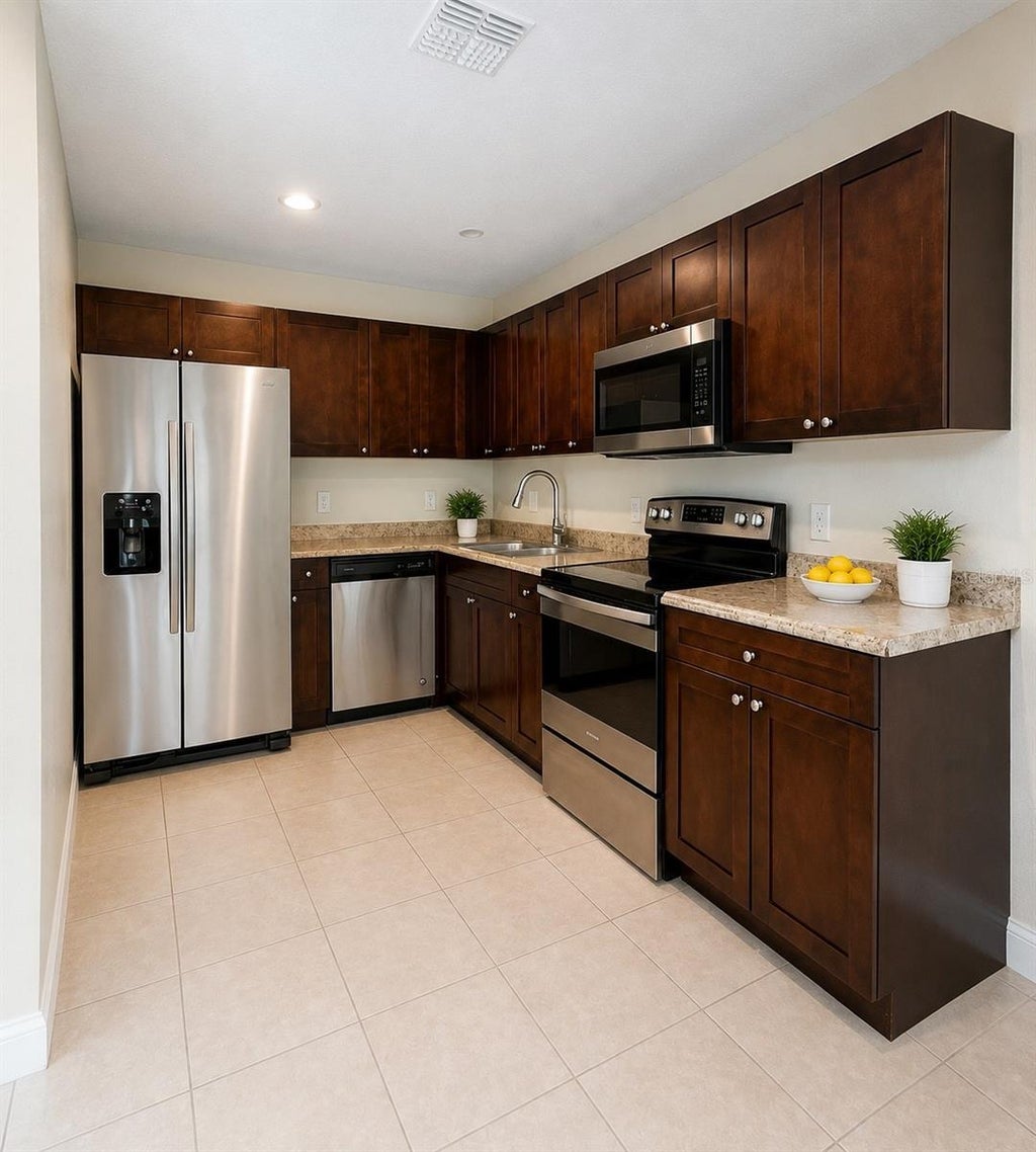 Photo of 642 Heraldo Court, Kissimmee, FL 34758 (MLS # O6423198)