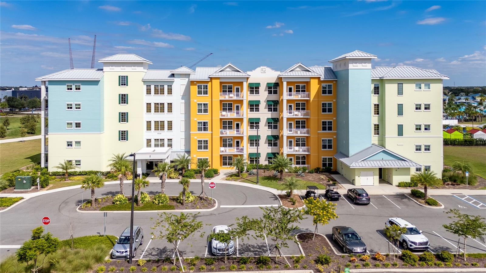 SUNSET WALK HOTEL CONDO PH 2-5 - Residential