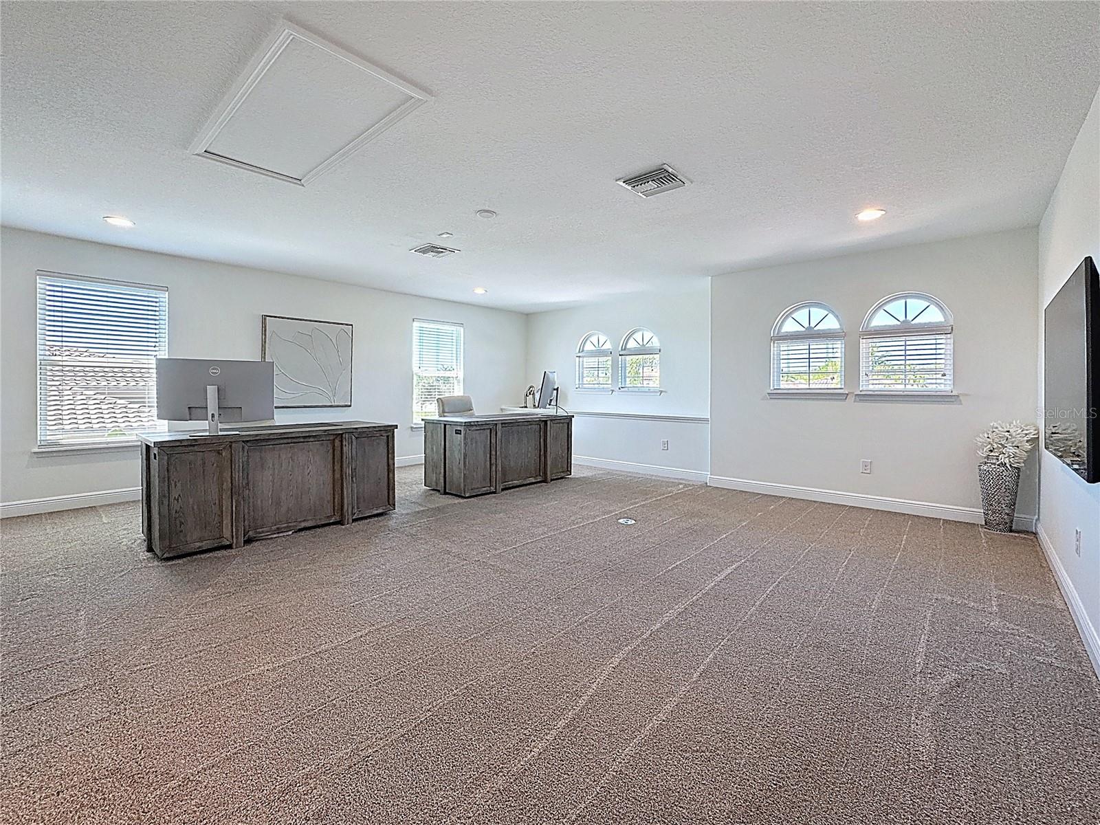 RYE WILDERNESS ESTATES PH III - Residential