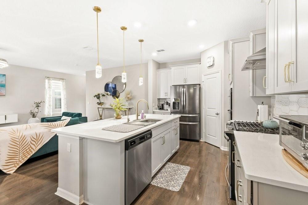 MOSS PARK PRESERVE - Residential