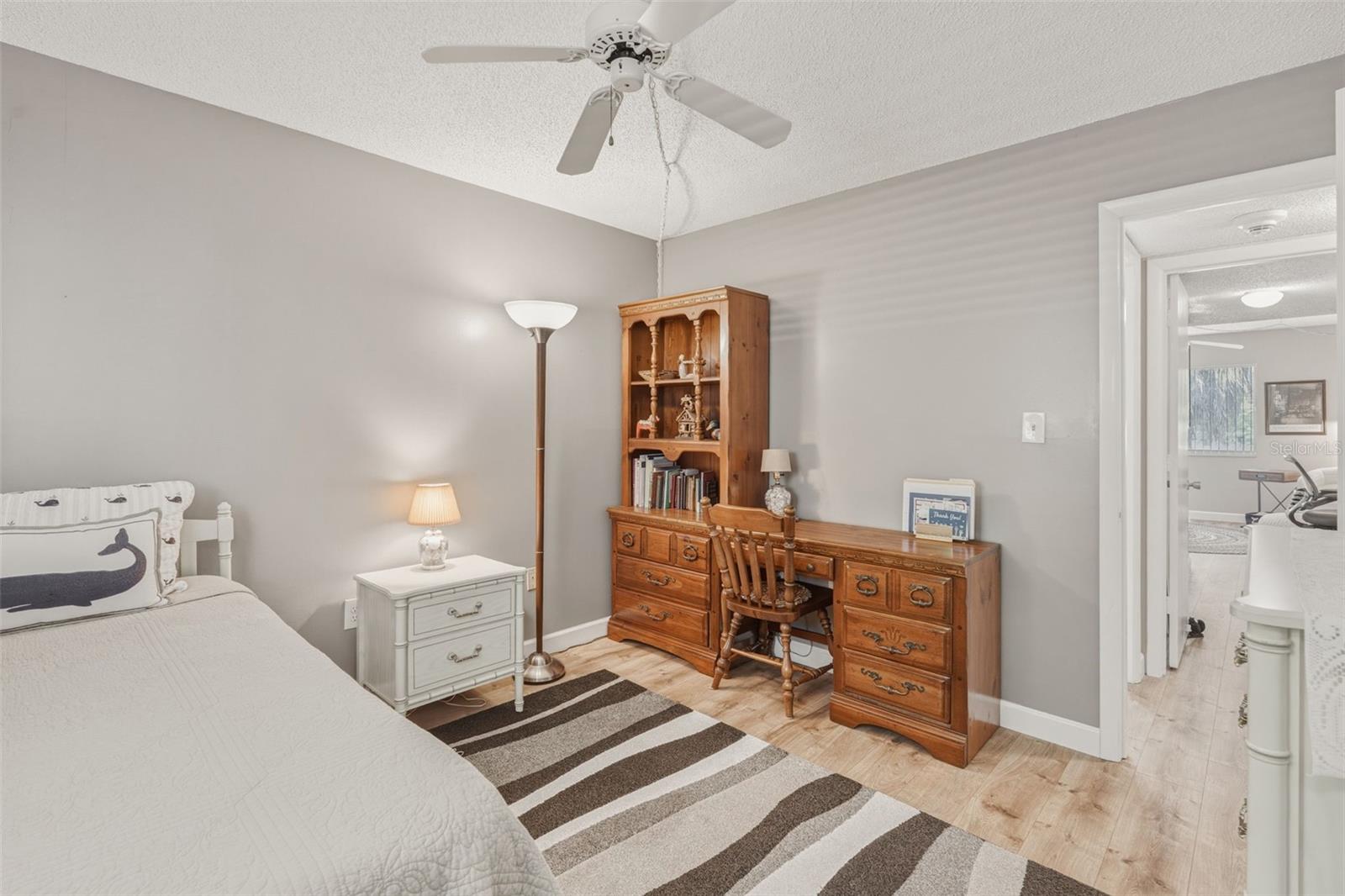 GLEN OAKS GARDEN APTS 1 - Residential