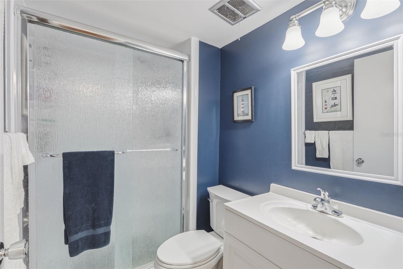 GLEN OAKS GARDEN APTS 1 - Residential