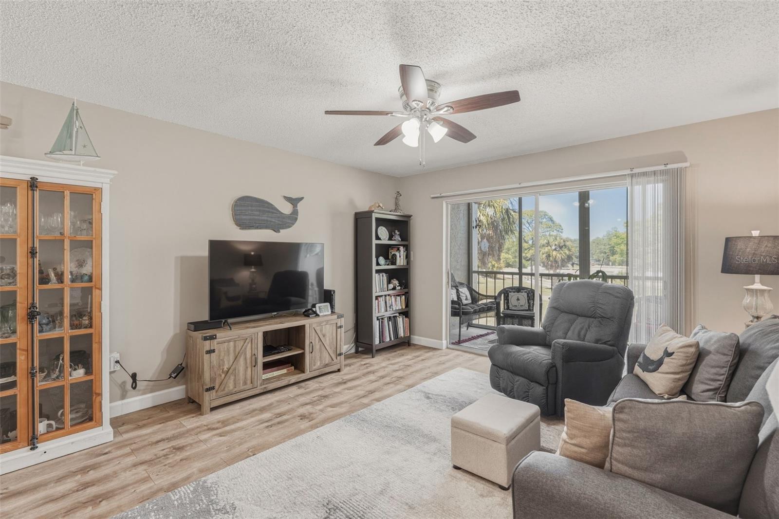 GLEN OAKS GARDEN APTS 1 - Residential