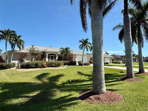 Photo of 3805 SW 20th Place, Cape Coral, FL 33914 (MLS # A4667954) Photo of 3805 SW 20th Place, Cape Coral, FL 33914 (MLS # A4667954)