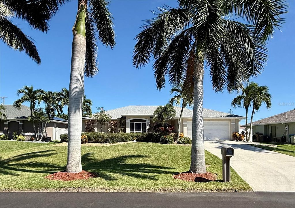 Photo of 3805 SW 20th Place, Cape Coral, FL 33914 (MLS # A4667954)