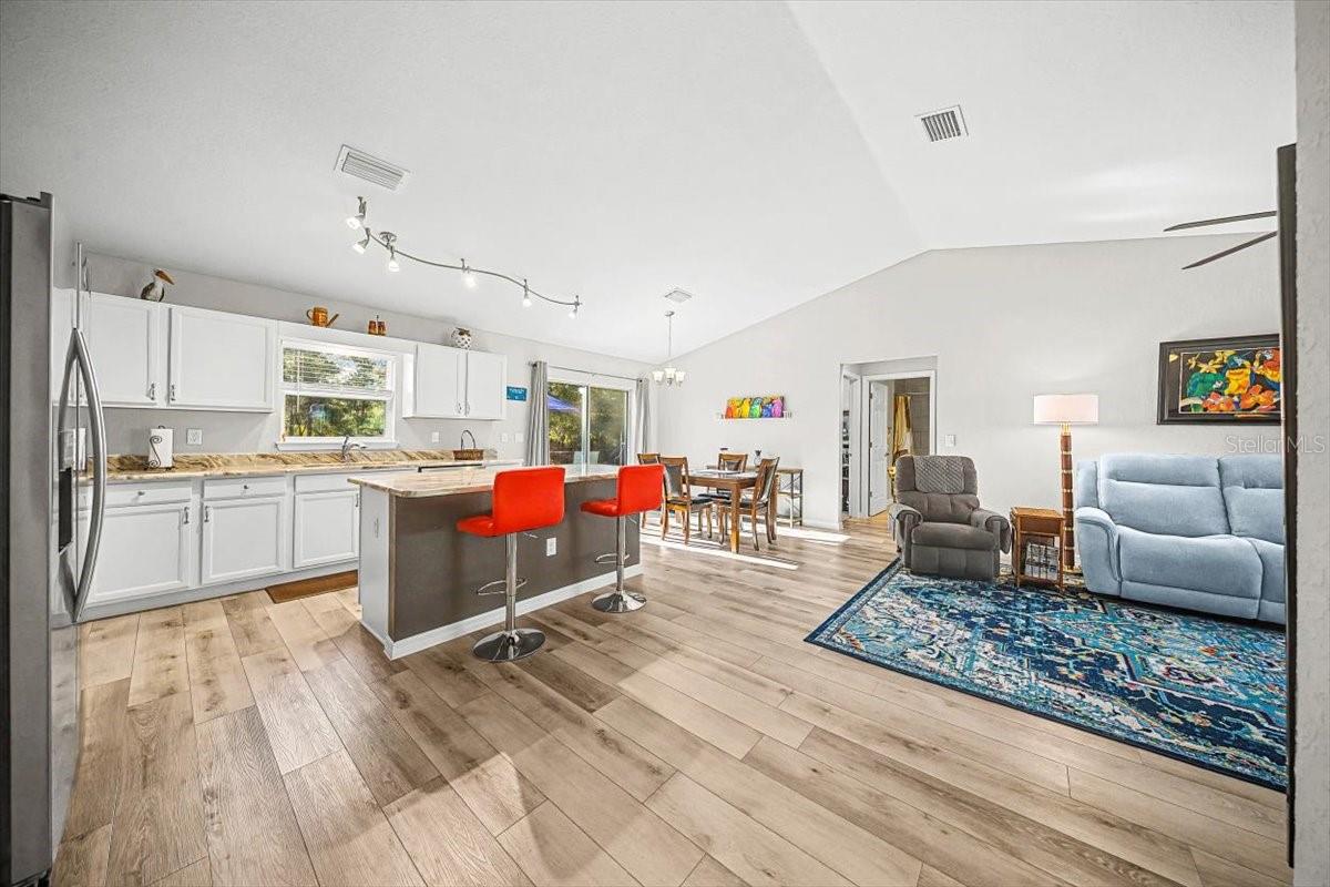 RAINBOW SPGS 01 REP - Residential