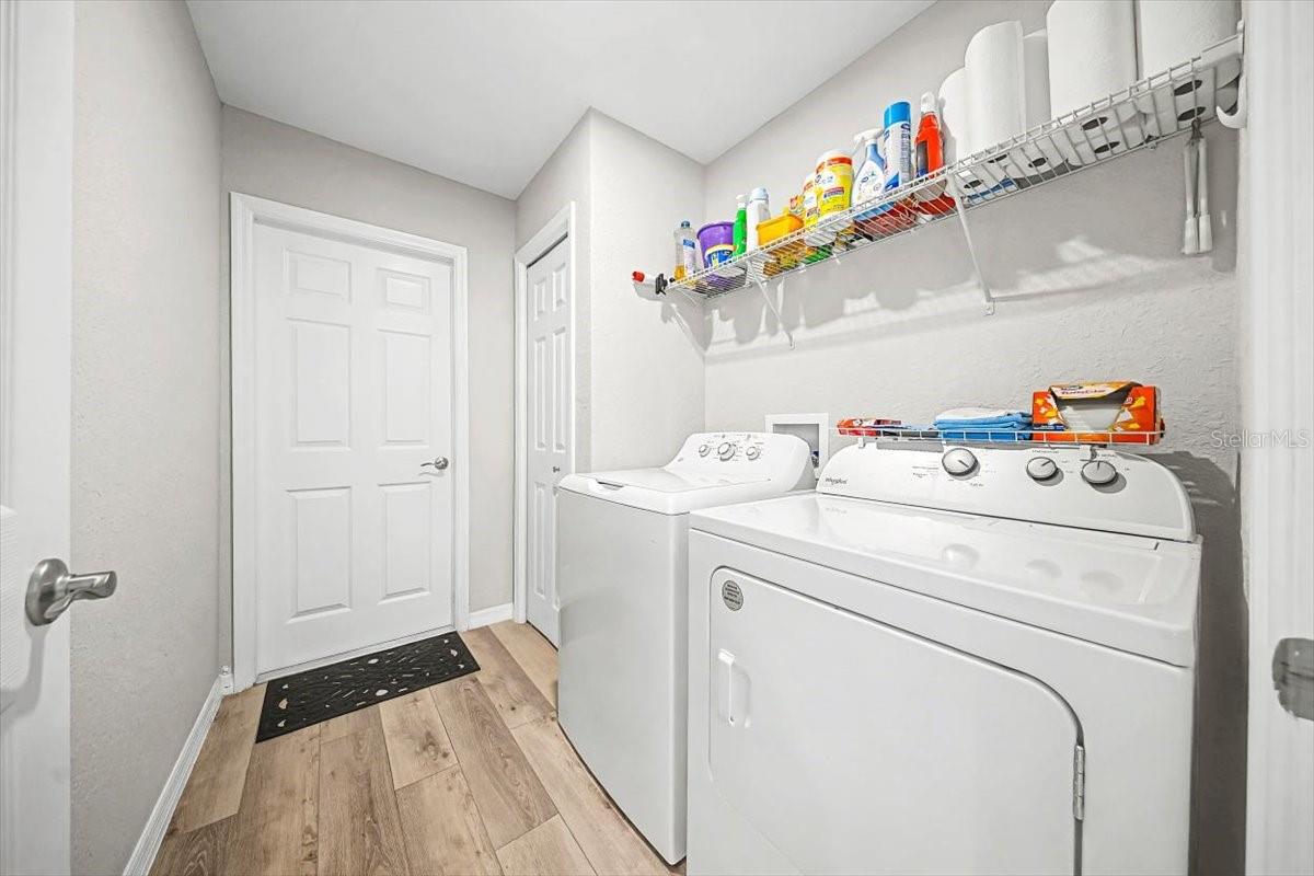 RAINBOW SPGS 01 REP - Residential