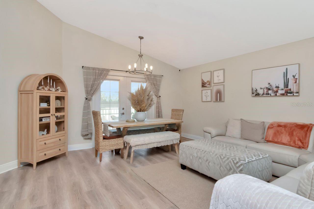 COTEE RIVER HEIGHTS - Residential Lease