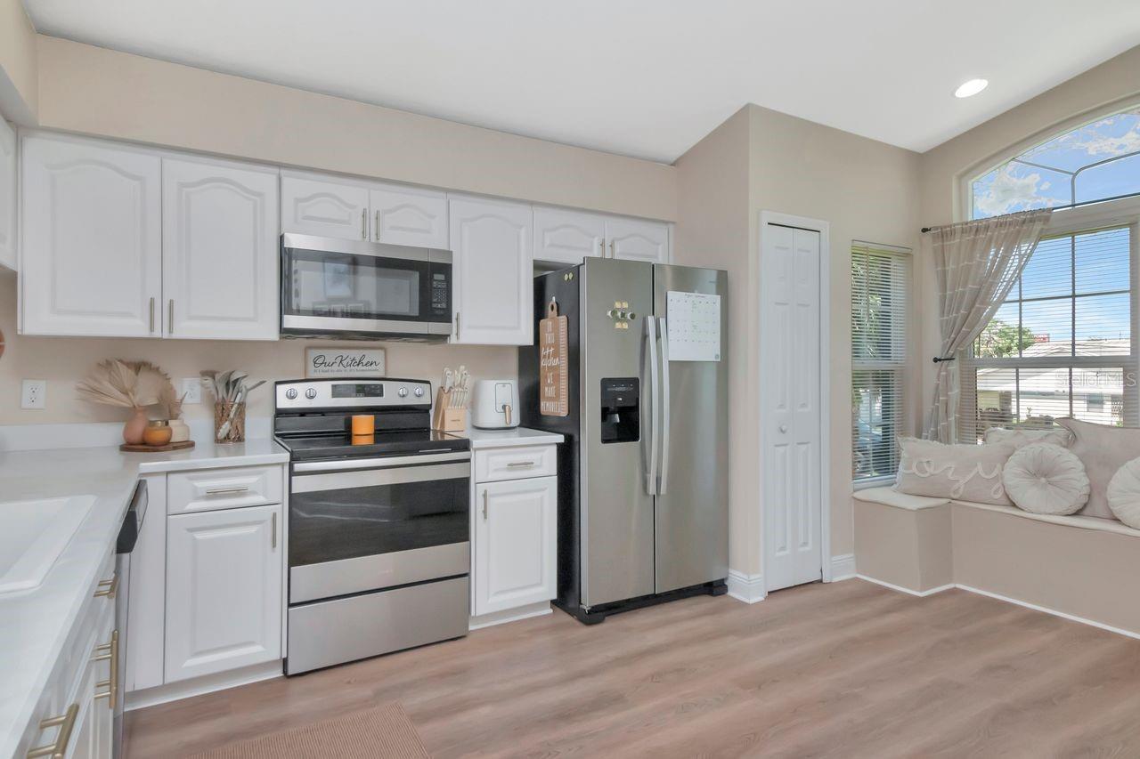 COTEE RIVER HEIGHTS - Residential Lease