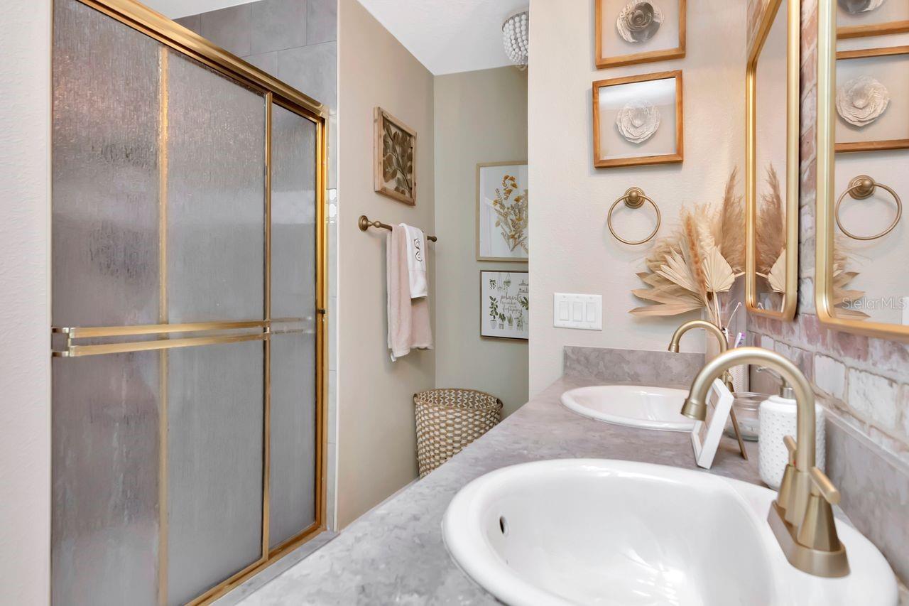 COTEE RIVER HEIGHTS - Residential Lease