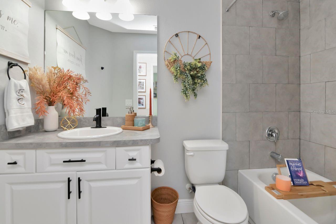 COTEE RIVER HEIGHTS - Residential Lease