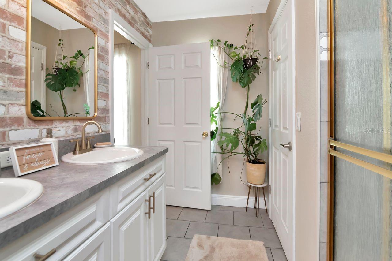 COTEE RIVER HEIGHTS - Residential Lease