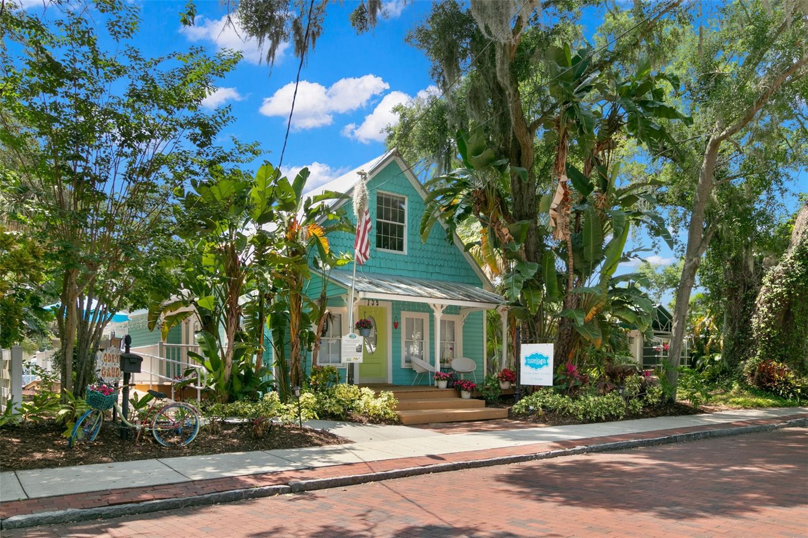 135 4TH AVENUE N