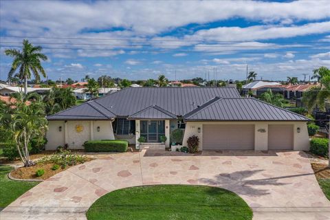 Photo of 184 Colony Point Drive, Punta Gorda, FL 33950 (MLS # C7519795)
