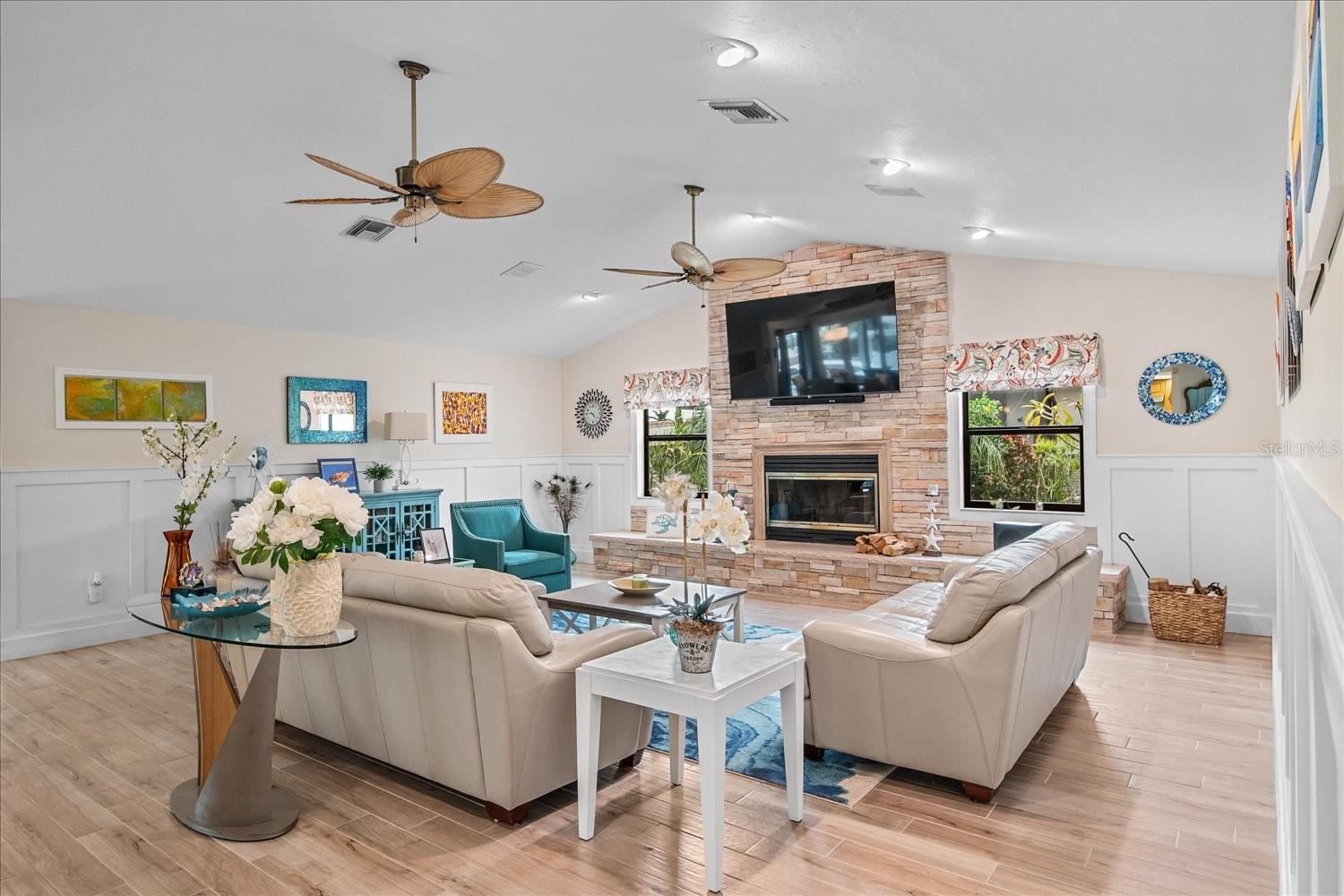 184 COLONY POINT DRIVE