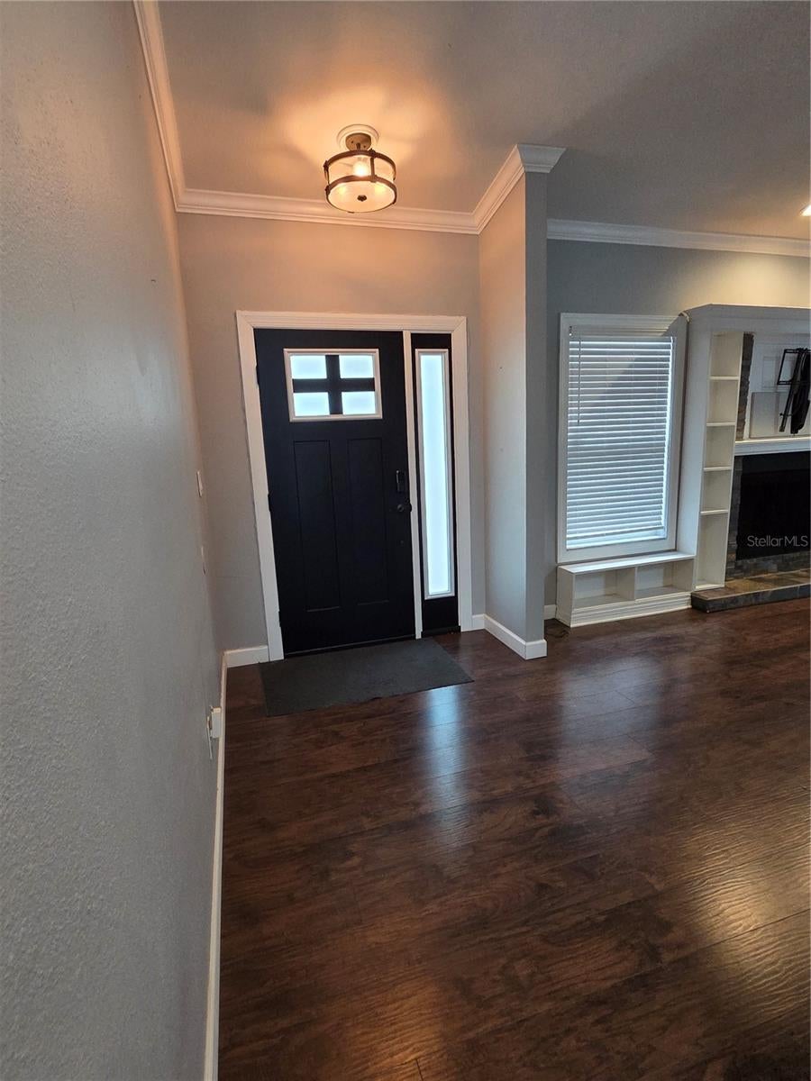 1033 ROSETREE LANE