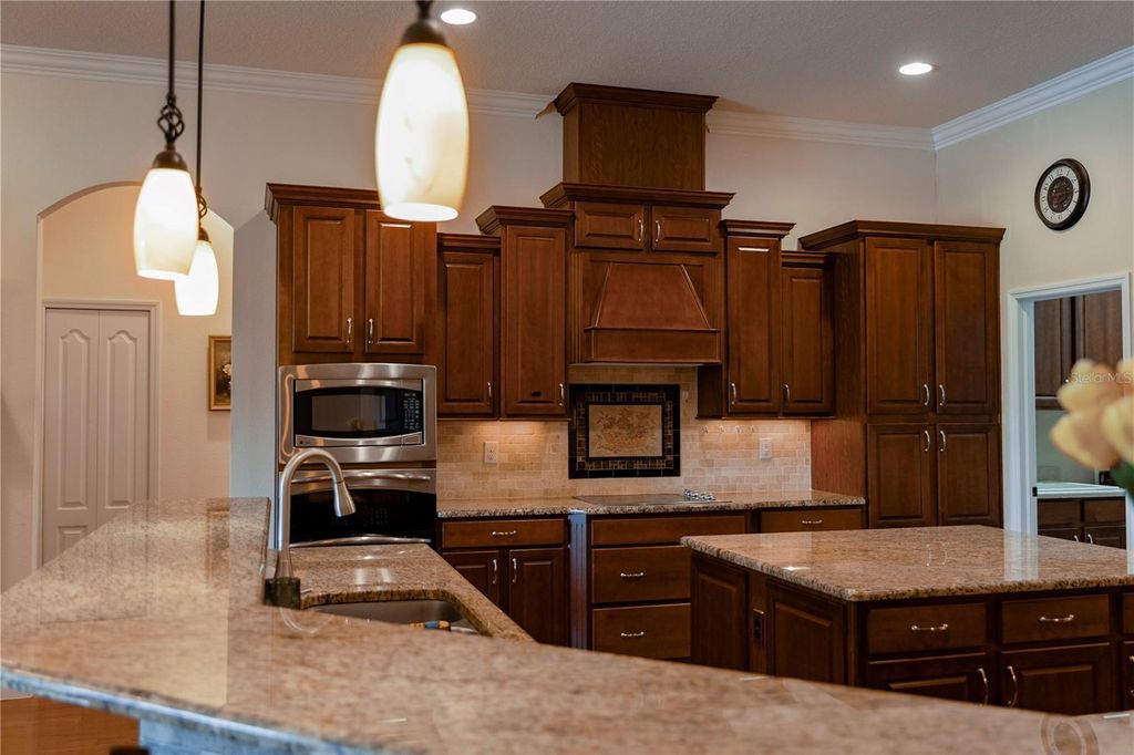 Photo of 6651 Horned Owl Place, Sarasota, FL 34241 (MLS # A4689091)