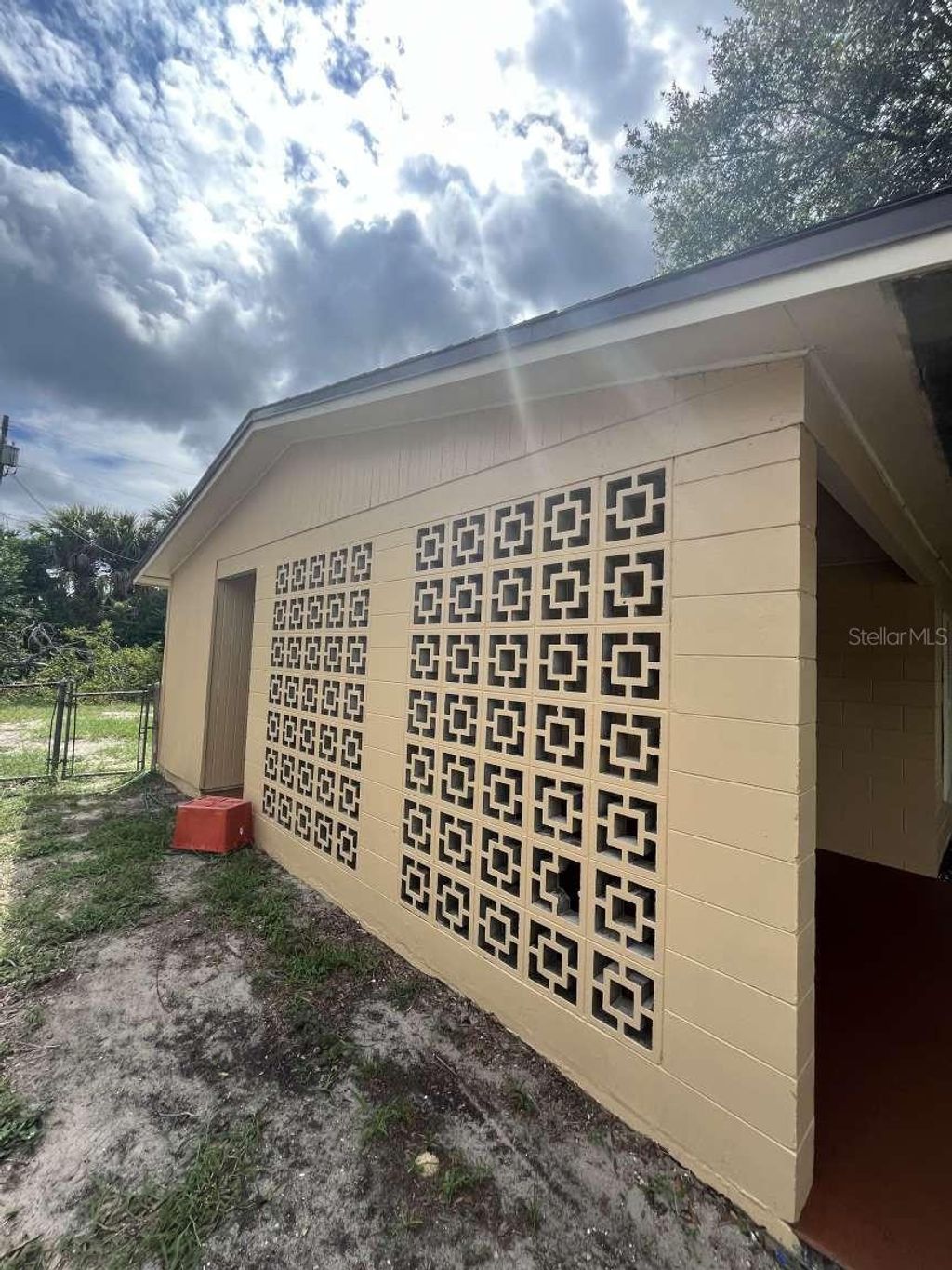 Photo of 55 S Edgemon Avenue, Winter Springs, FL 32708 (MLS # TB8435498)