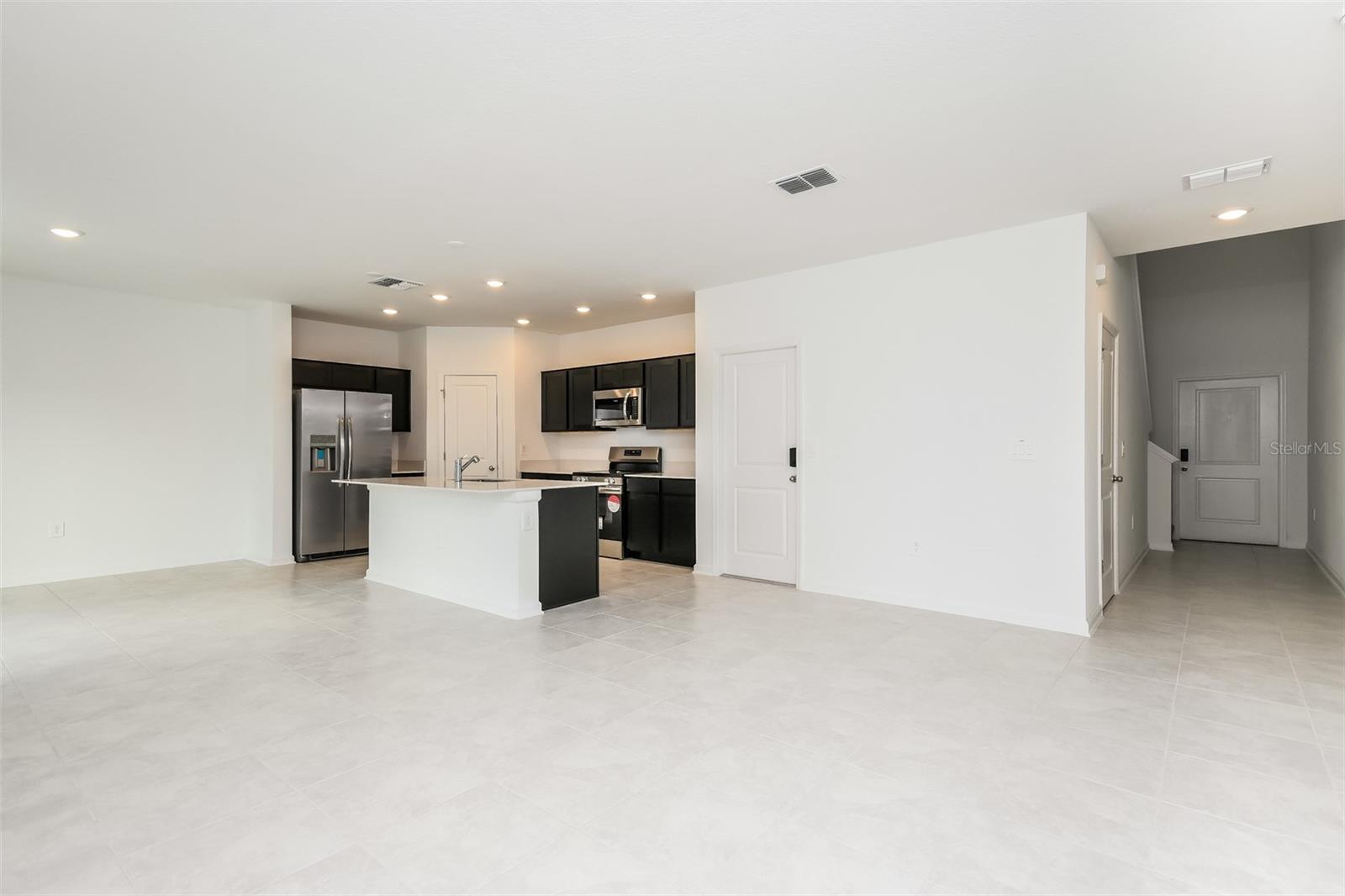 PEACE CRK RESERVE - Residential Lease